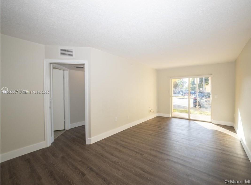 THE OAKS AT MIAMI GARDENS - Residential Lease