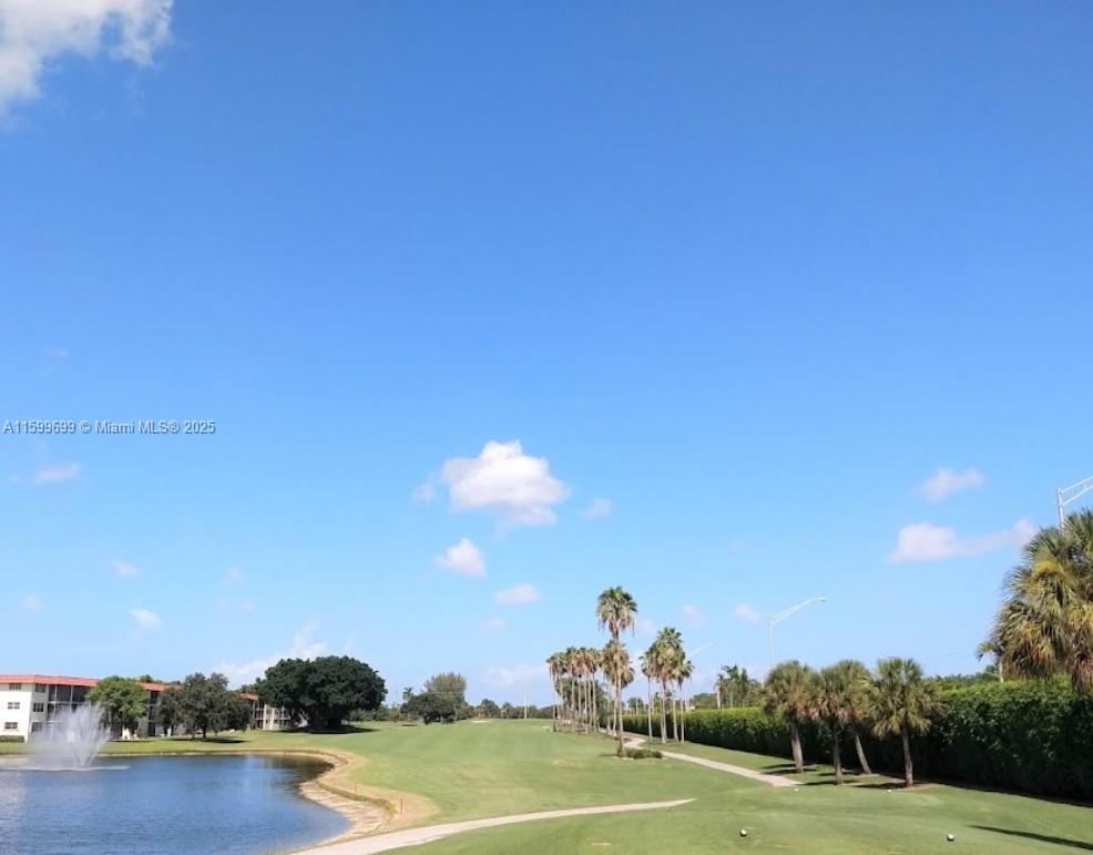 HOLLYBROOK GOLF AND - Residential