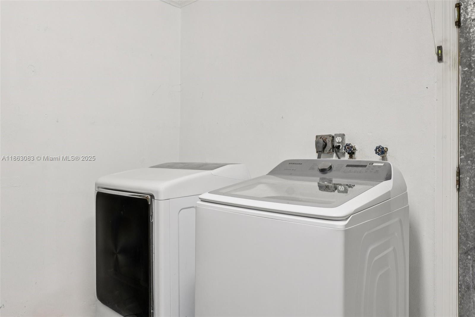 PINE LAKE SEC TWO - Residential