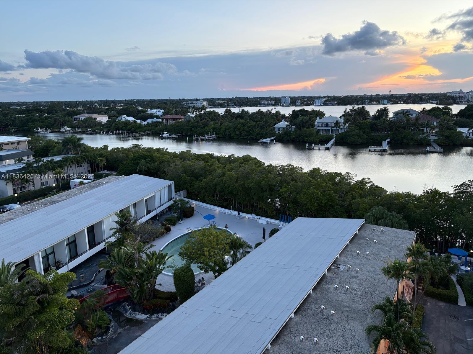 3589 S Ocean Blvd 914