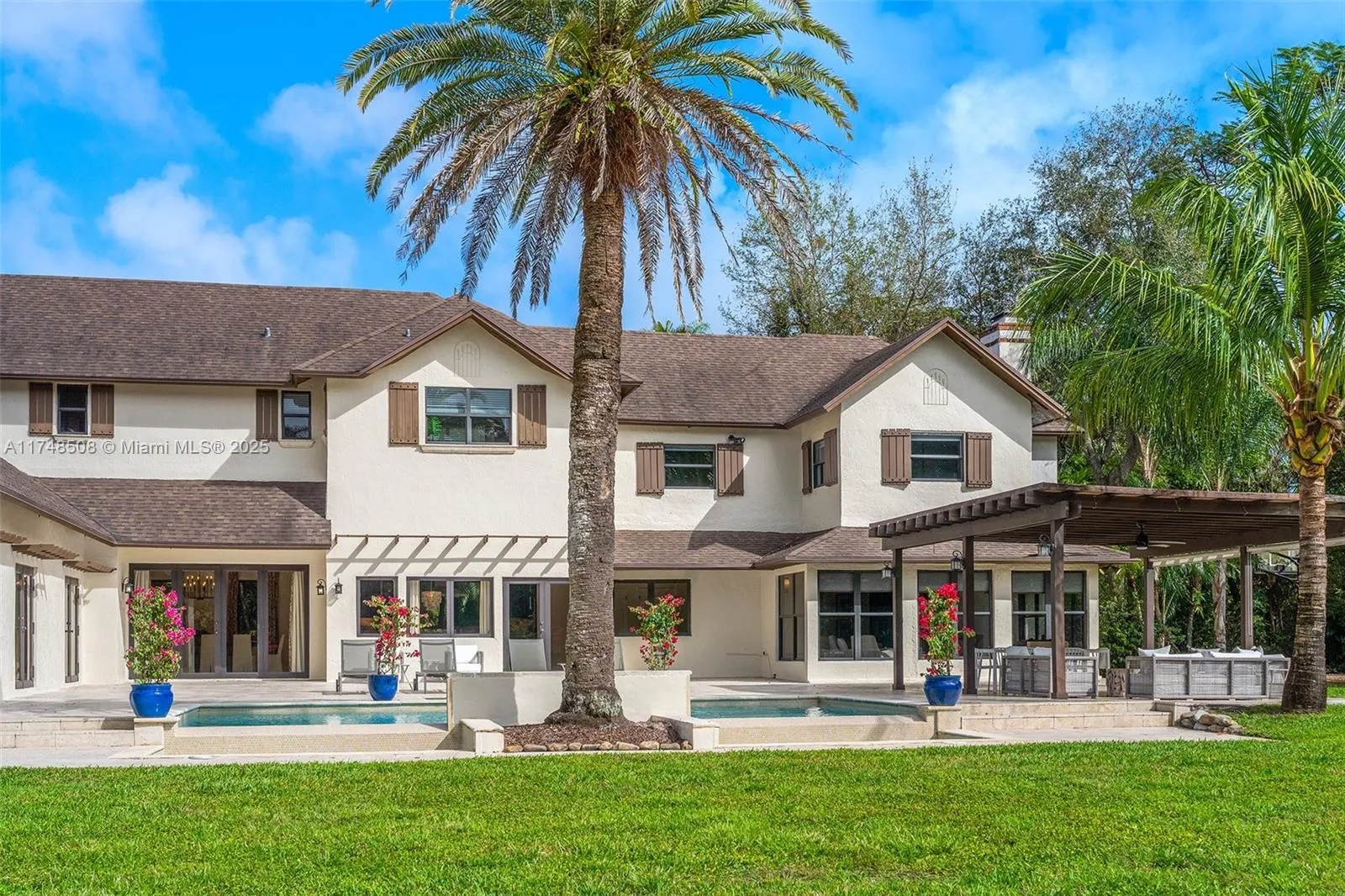 Pinecrest, Florida 33156, United States, 8 Bedrooms Bedrooms, ,8 BathroomsBathrooms,Residential,Active,1274