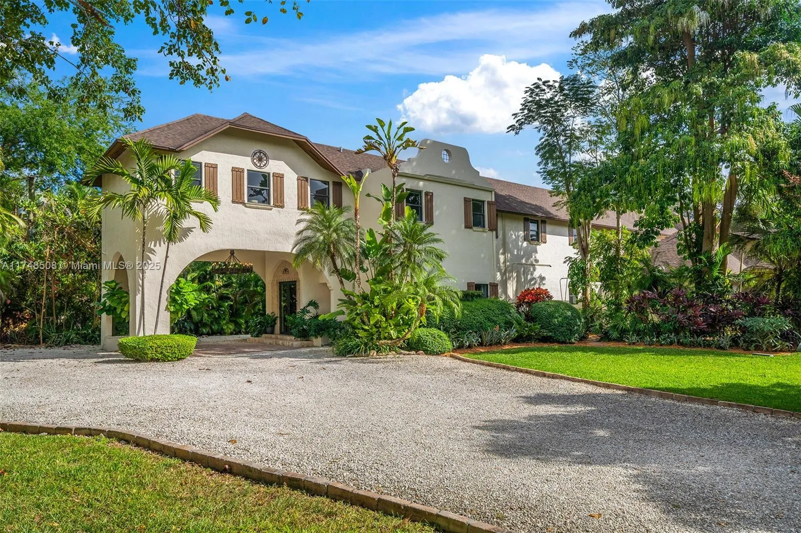 Pinecrest, Florida 33156, United States, 8 Bedrooms Bedrooms, ,8 BathroomsBathrooms,Residential,Active,1274