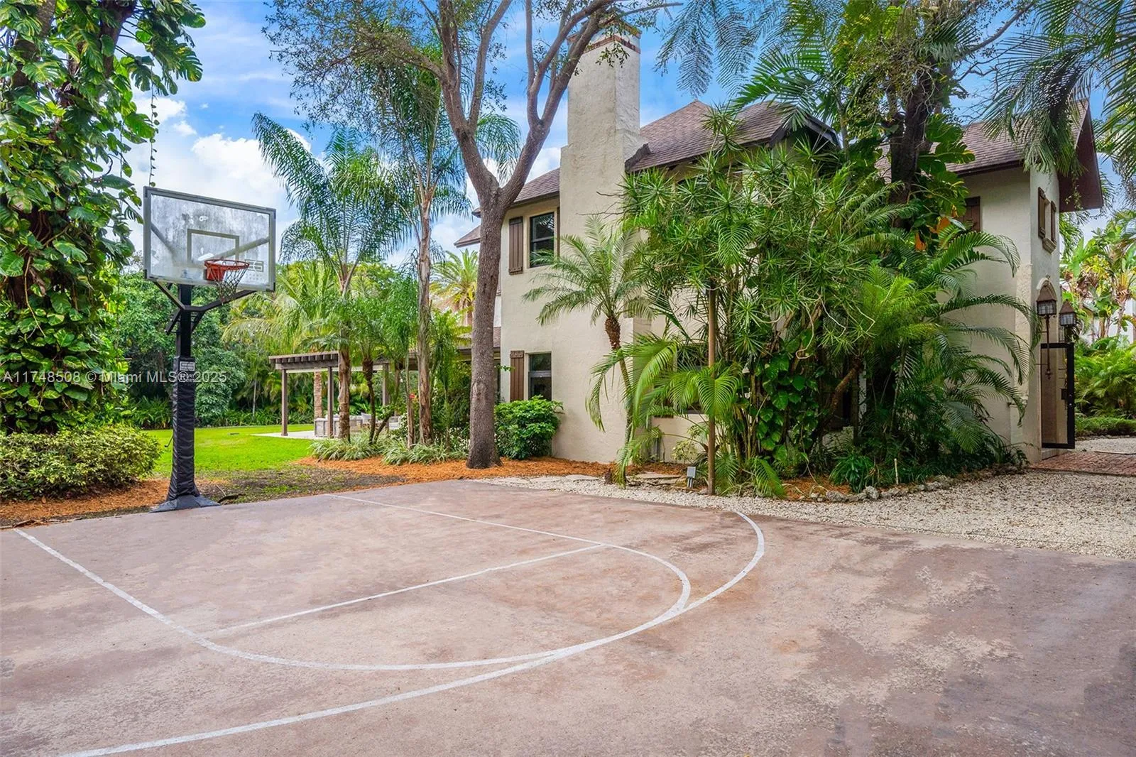 Pinecrest, Florida 33156, United States, 8 Bedrooms Bedrooms, ,8 BathroomsBathrooms,Residential,Active,1274