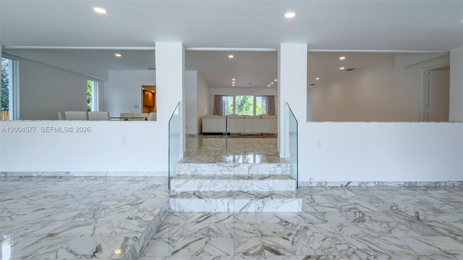 BISCAYNE POINT - Residential Lease