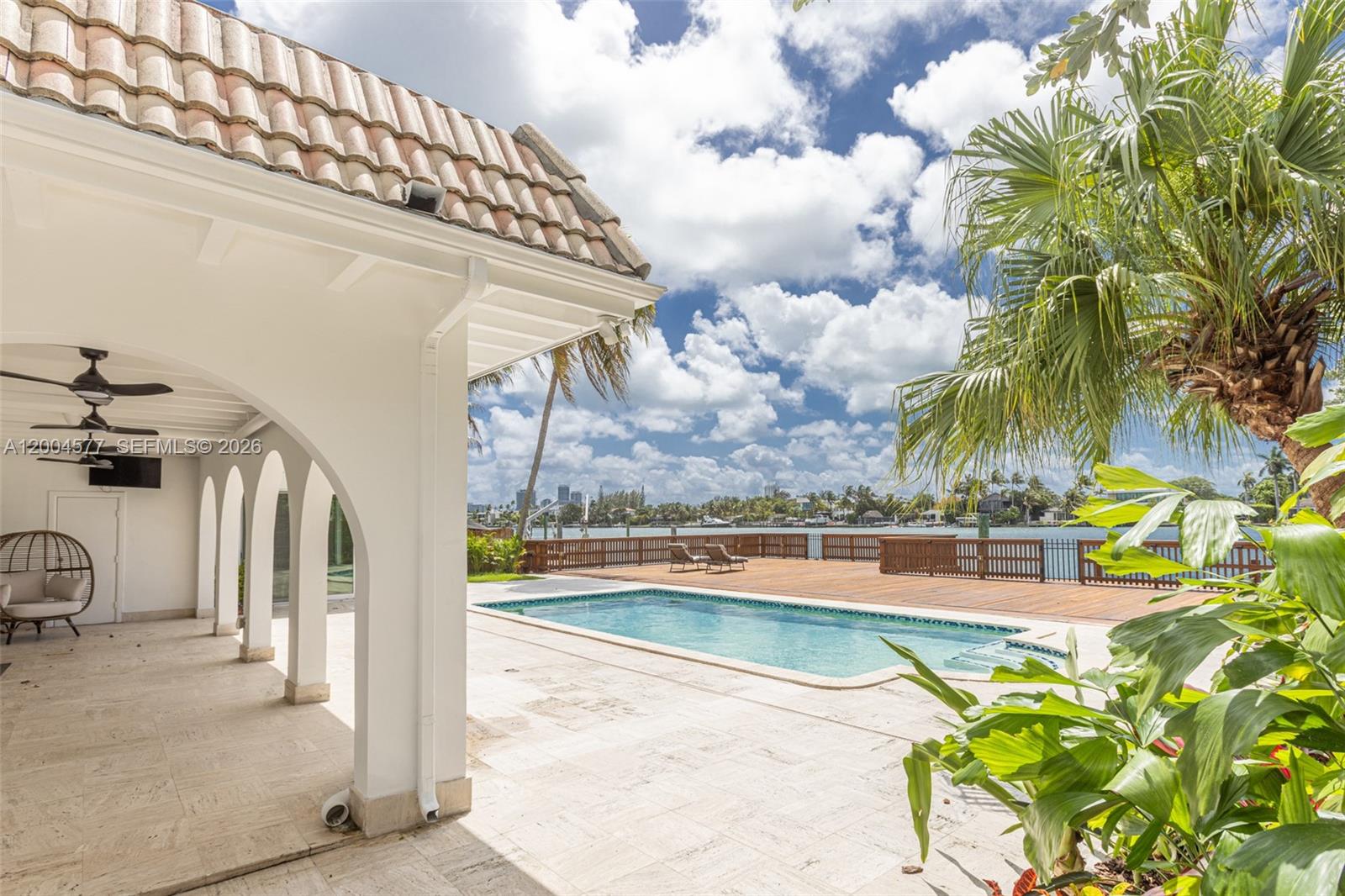 BISCAYNE POINT - Residential Lease