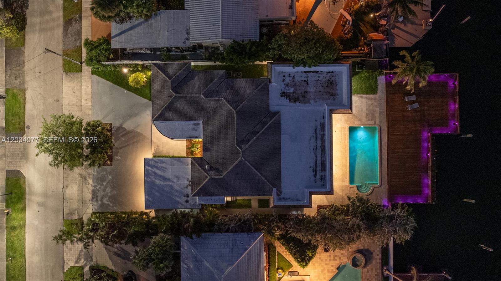 BISCAYNE POINT - Residential Lease