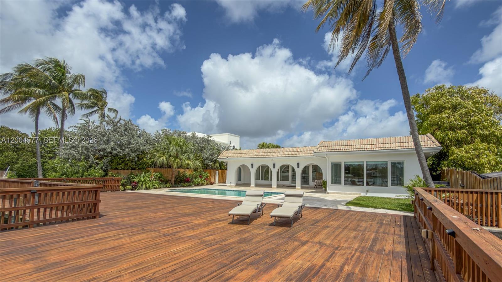 BISCAYNE POINT - Residential Lease