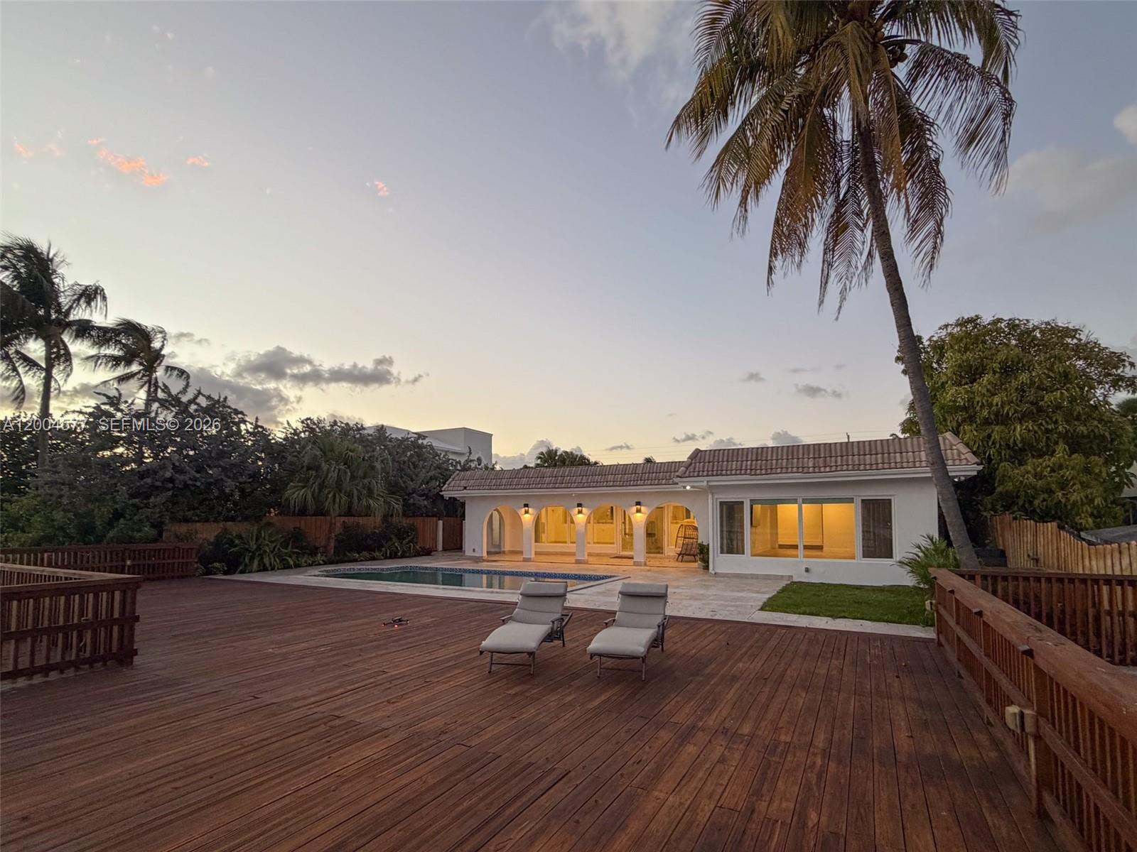 BISCAYNE POINT - Residential Lease