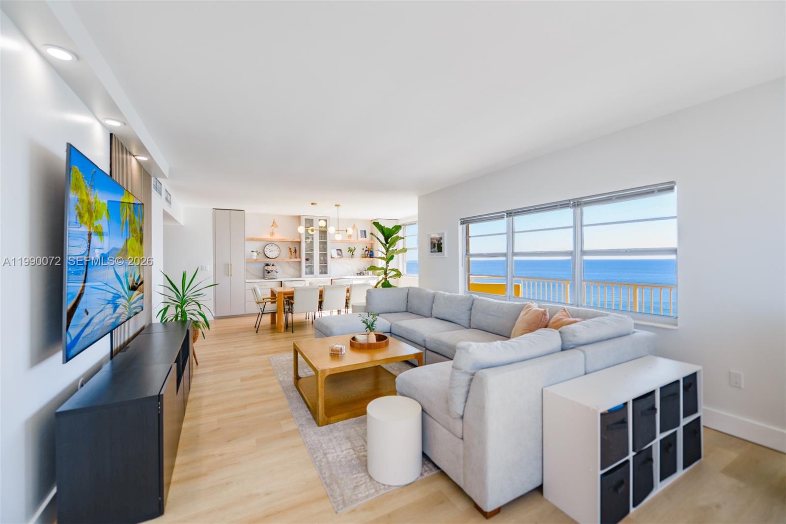 HEMISPHERES CONDO - Residential