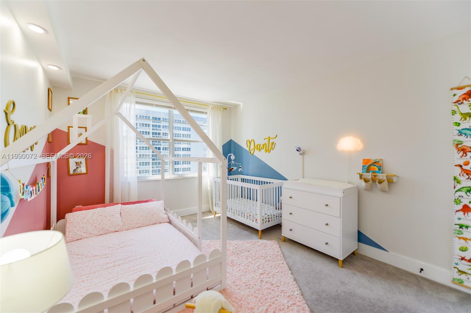 HEMISPHERES CONDO - Residential