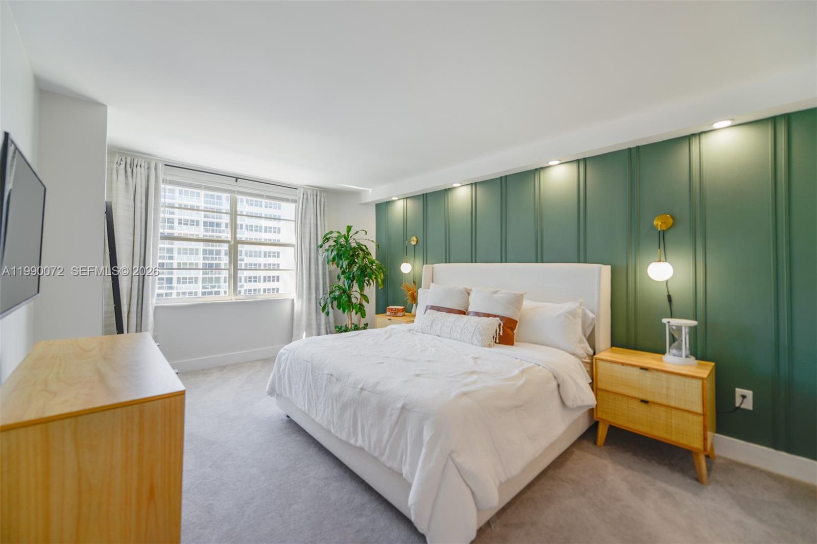 HEMISPHERES CONDO - Residential