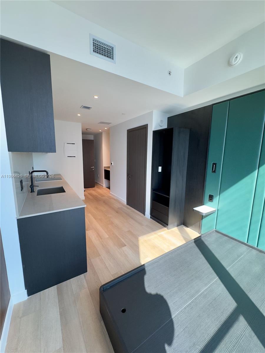 E11EVEN - Residential