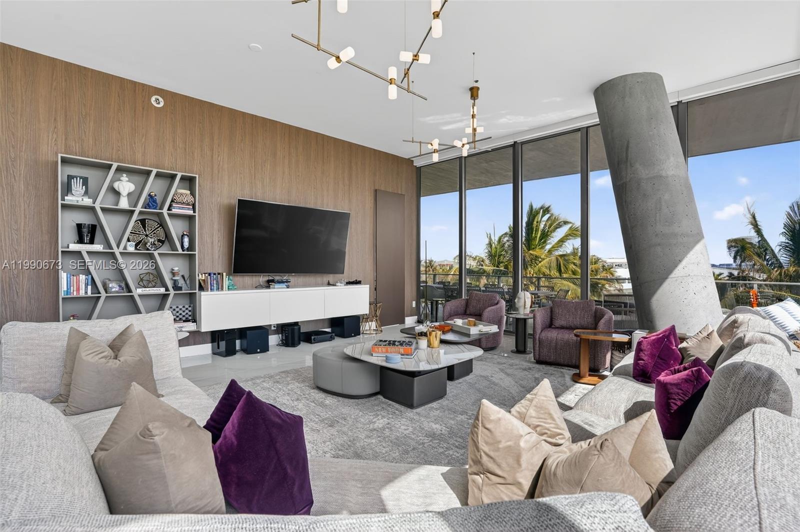 DINNER KEY - Residential