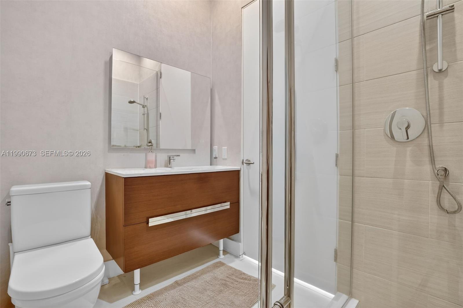 DINNER KEY - Residential