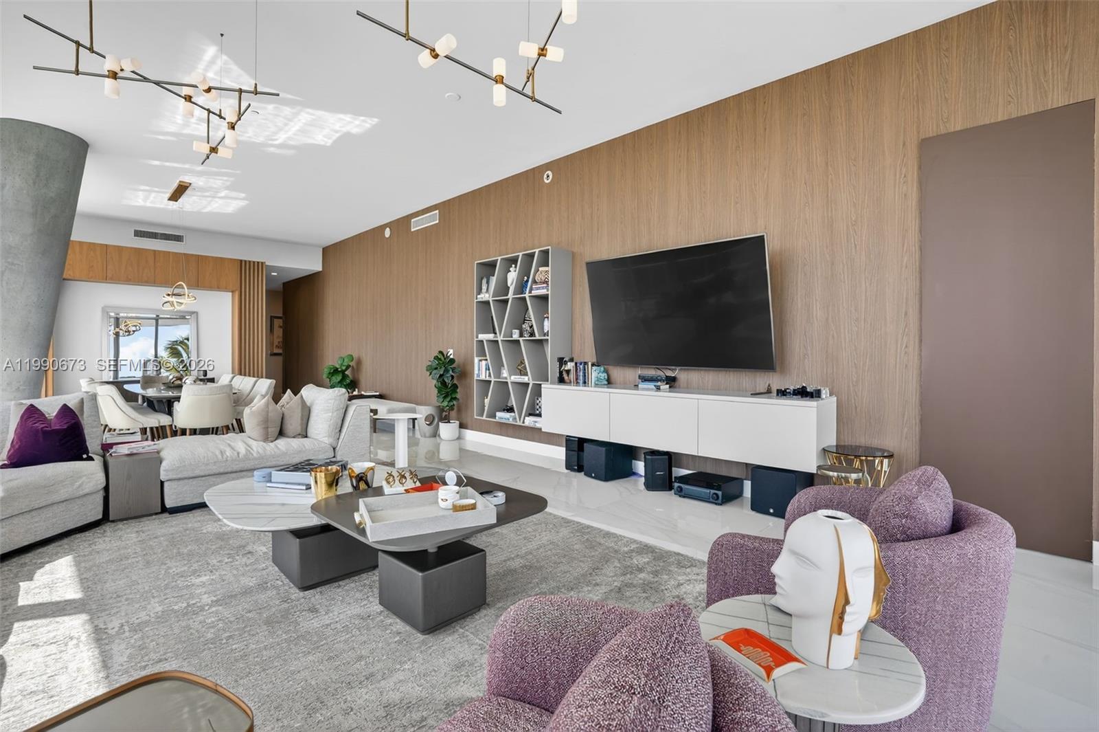 DINNER KEY - Residential