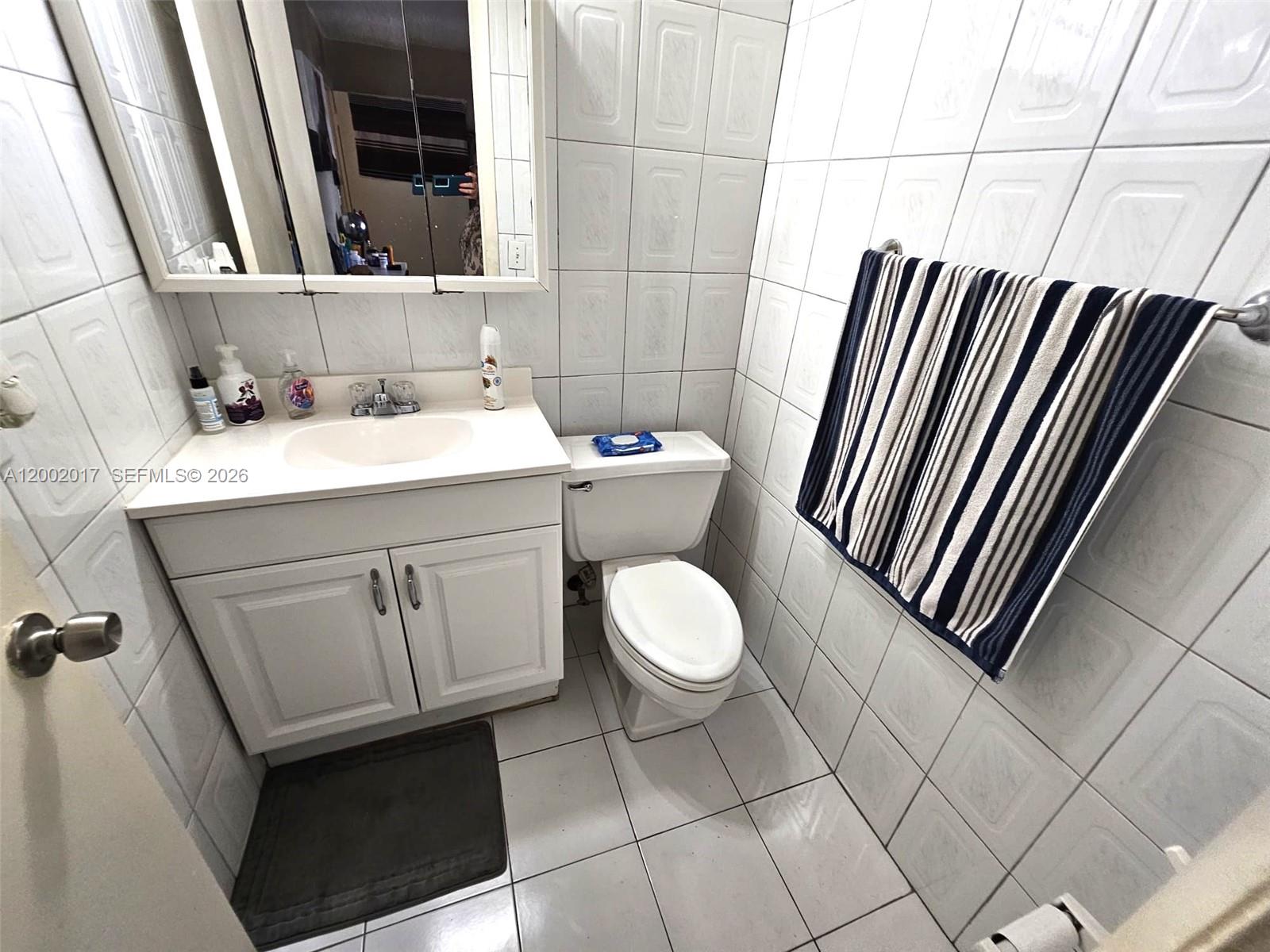 PARK EAST CONDO - Residential Lease