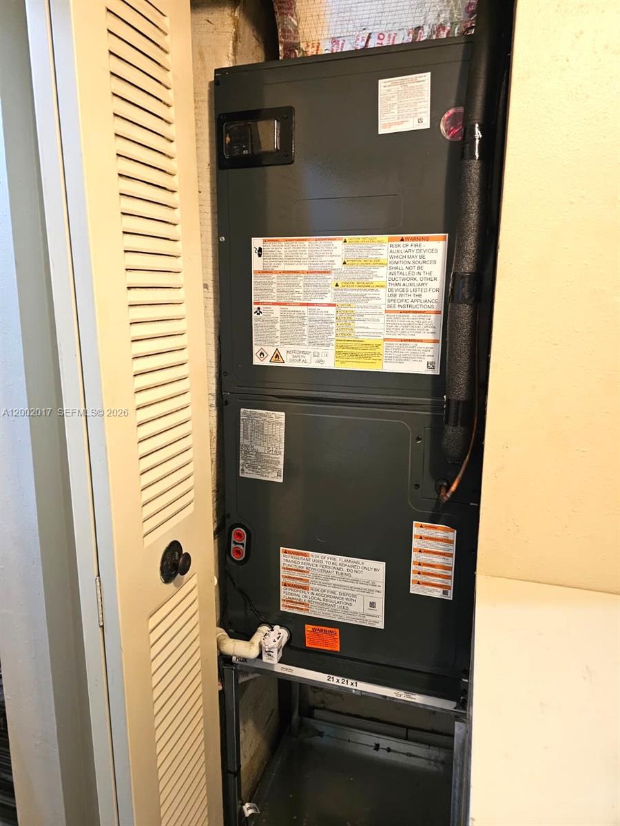 PARK EAST CONDO - Residential Lease