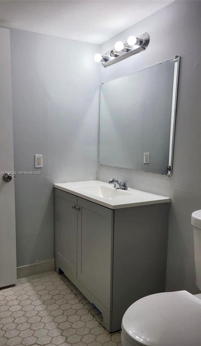 CAPRI GARDENS CONDO - Residential