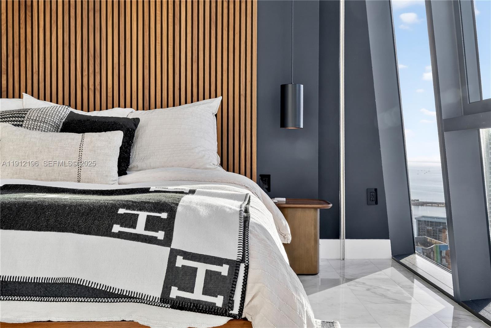 ECHO BRICKELL CONDO - Residential