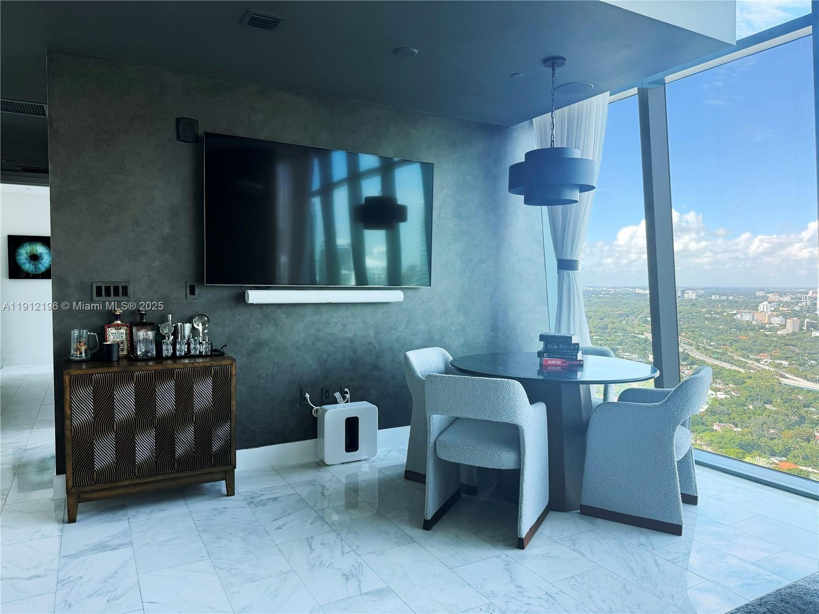 ECHO BRICKELL CONDO - Residential