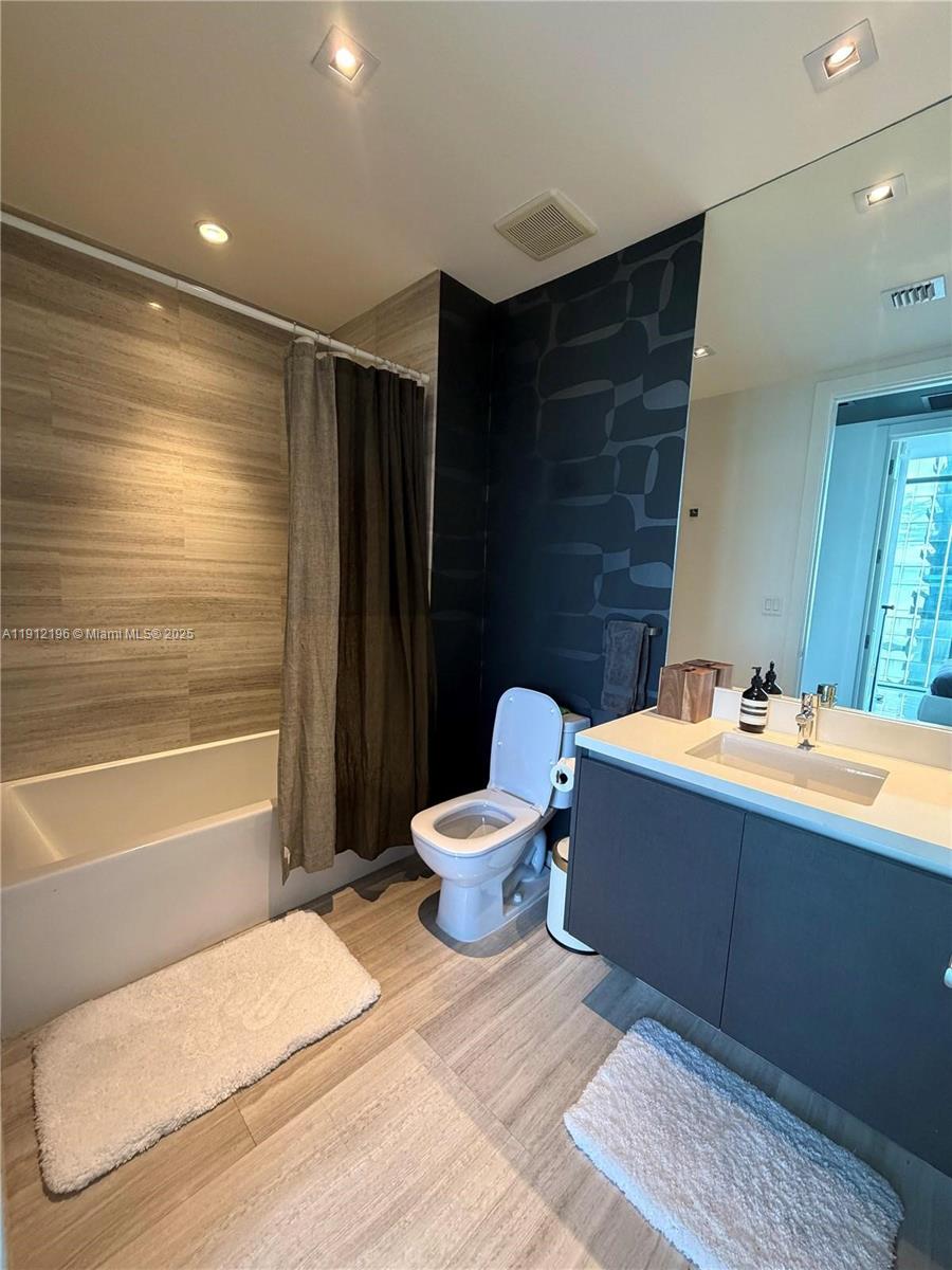 ECHO BRICKELL CONDO - Residential