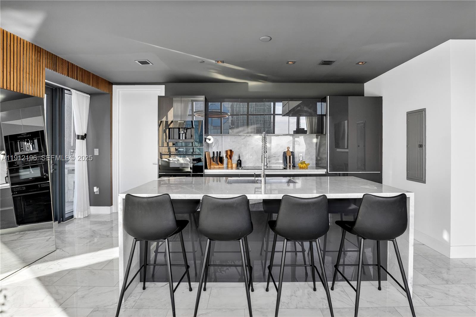 ECHO BRICKELL CONDO - Residential