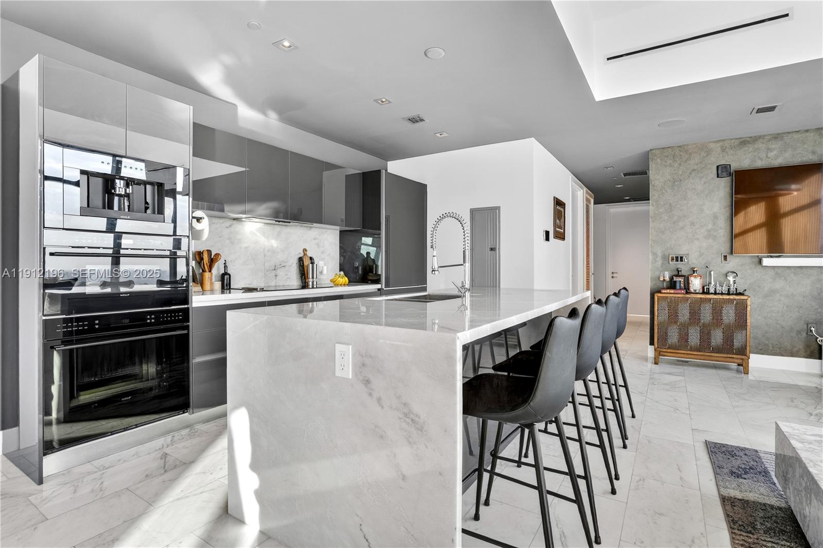 ECHO BRICKELL CONDO - Residential