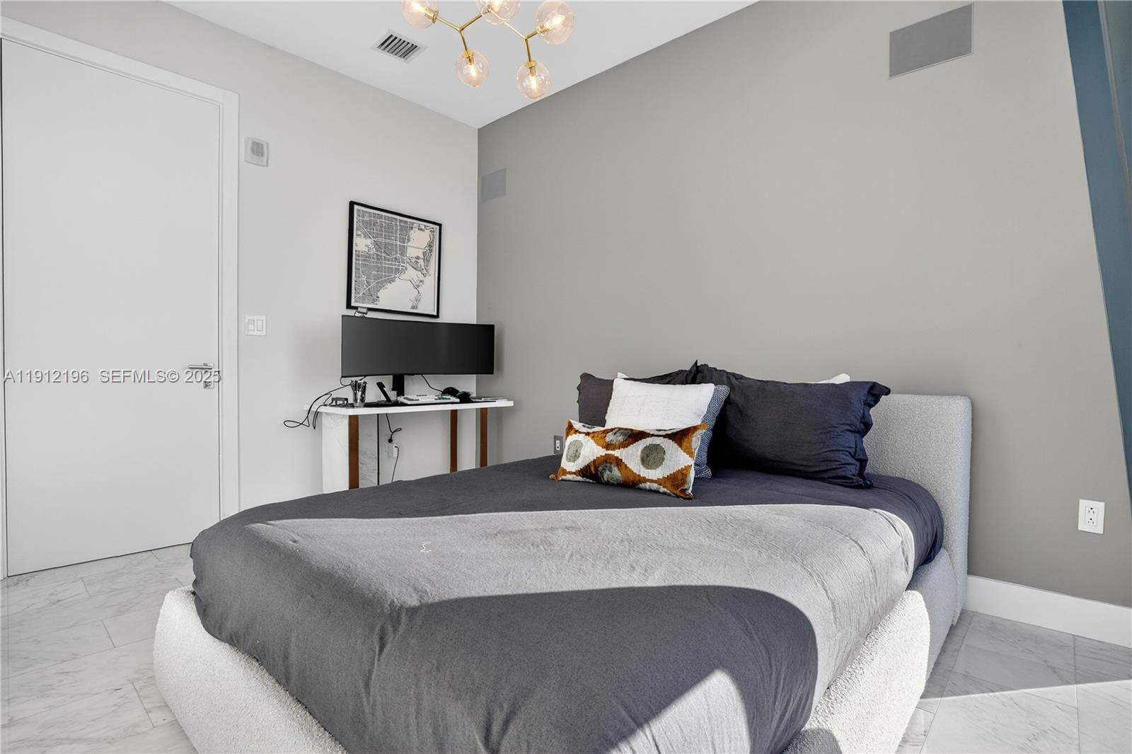 ECHO BRICKELL CONDO - Residential