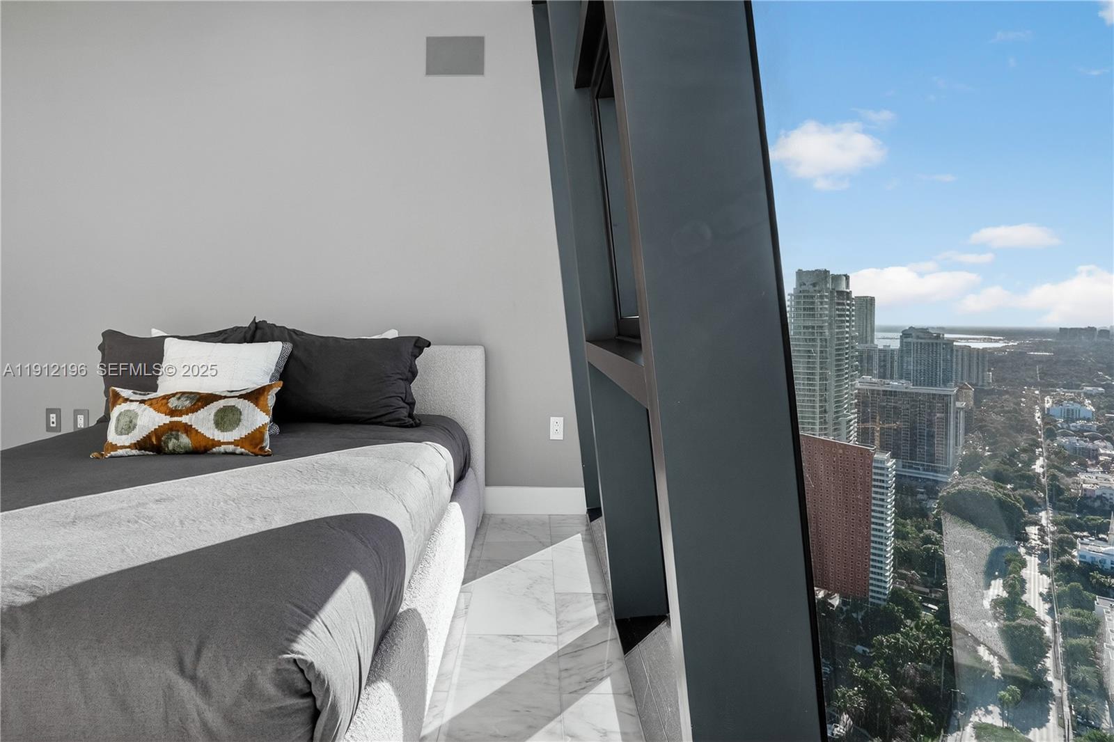 ECHO BRICKELL CONDO - Residential