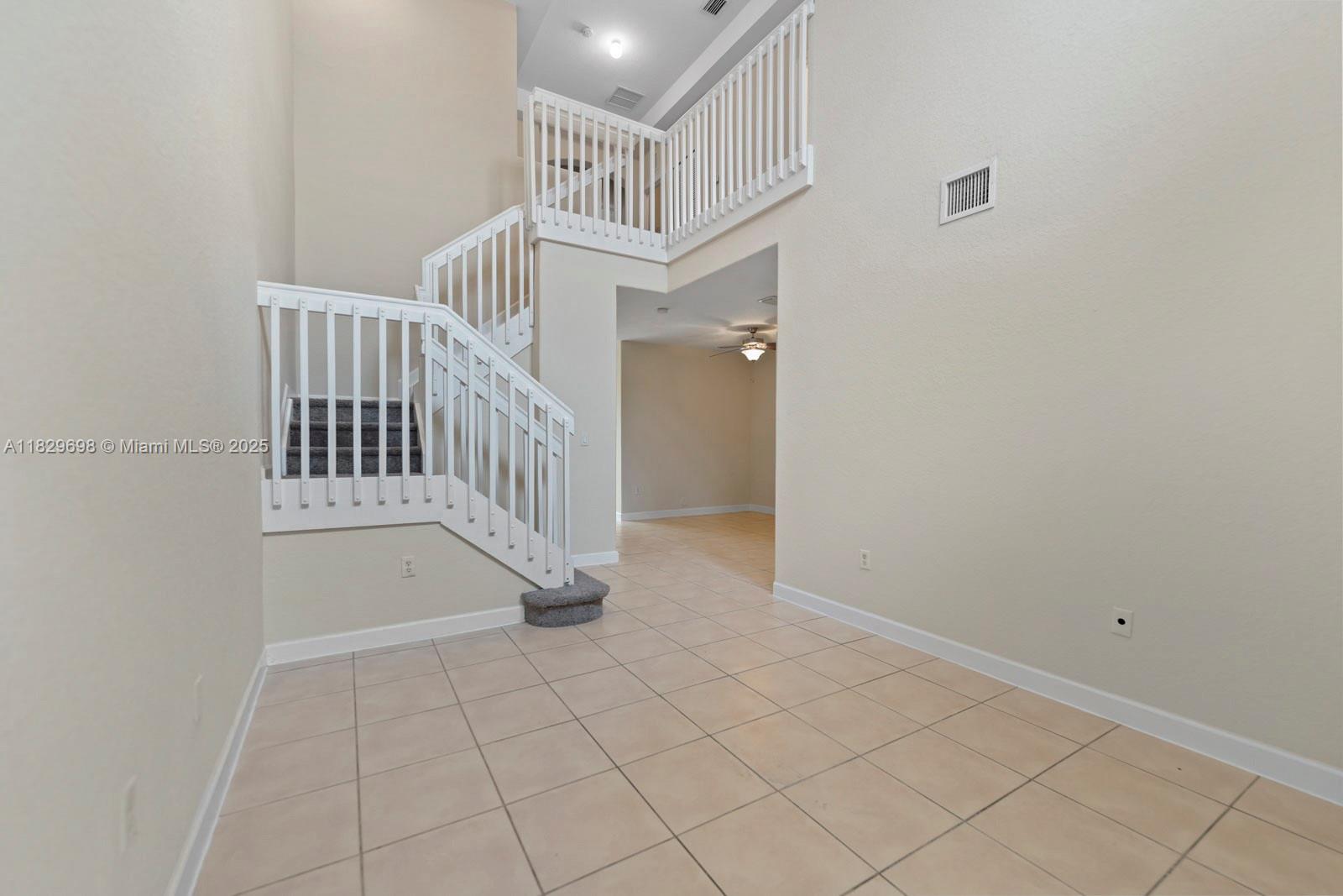 2504 SE 15th Ct, Homestead, FL, 33035/$355,000 2 2504 SE 15th Ct