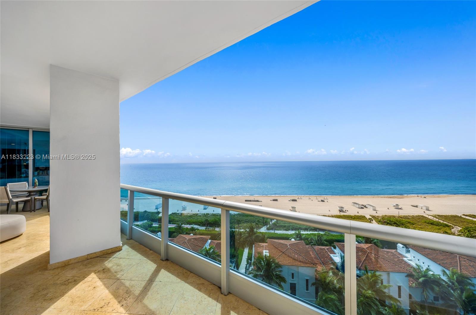 5959 Collins Ave 1404