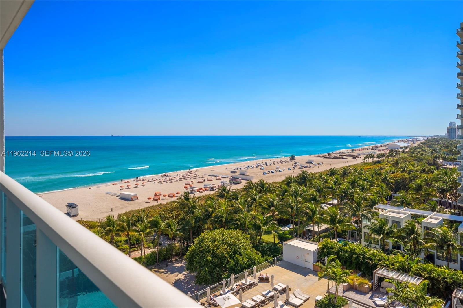 RONEY PALACE CONDO - Residential