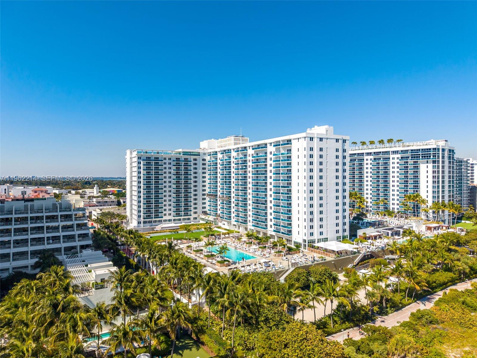 RONEY PALACE CONDO - Residential