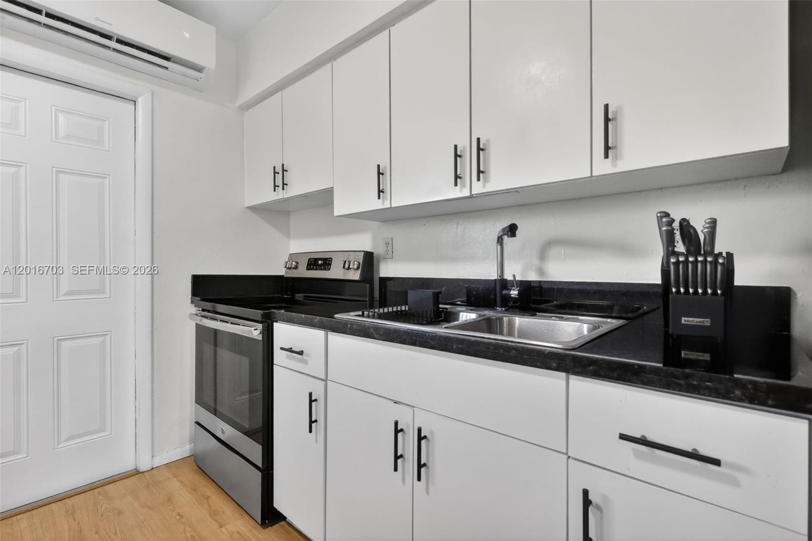 WAWRZYNIAK ACRES NORTH - Residential Lease