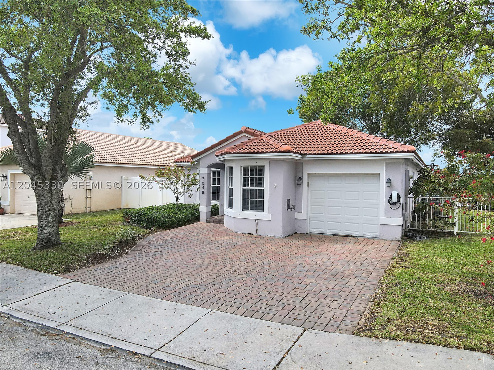 2048 NW 164th Ave
