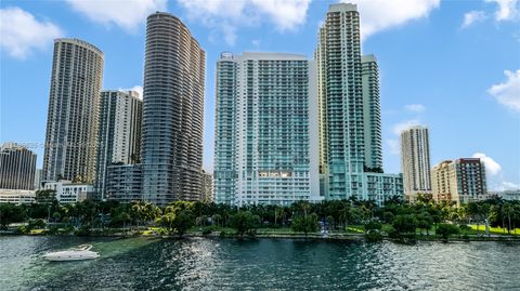 1800 N Bayshore Dr 4006 Miami FL 33132