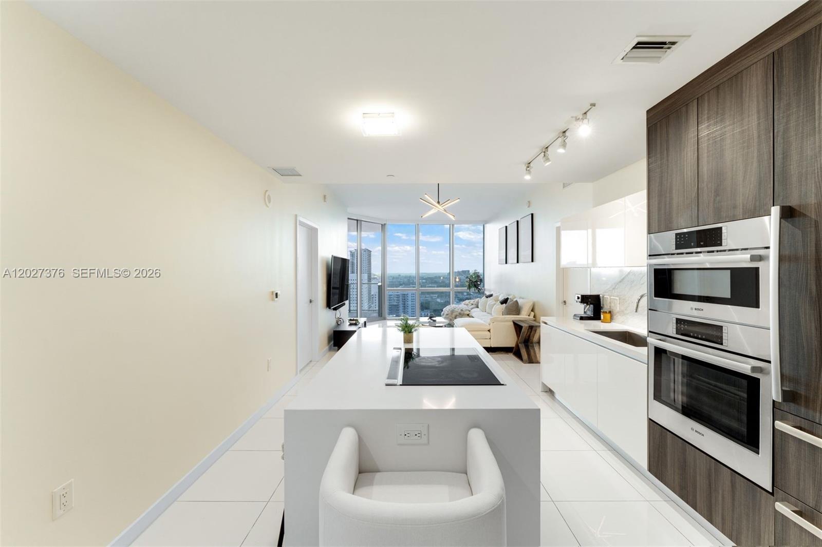 851 NE 1st Ave 2308