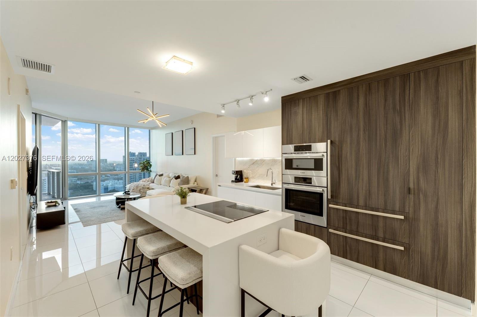 Photo 1 of 32 — 851 NE 1st Ave 2308, Miami, FL 33132