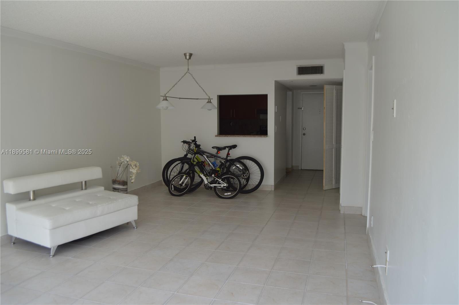 RACQUET CLUB APTS AT BONA - Residential Lease