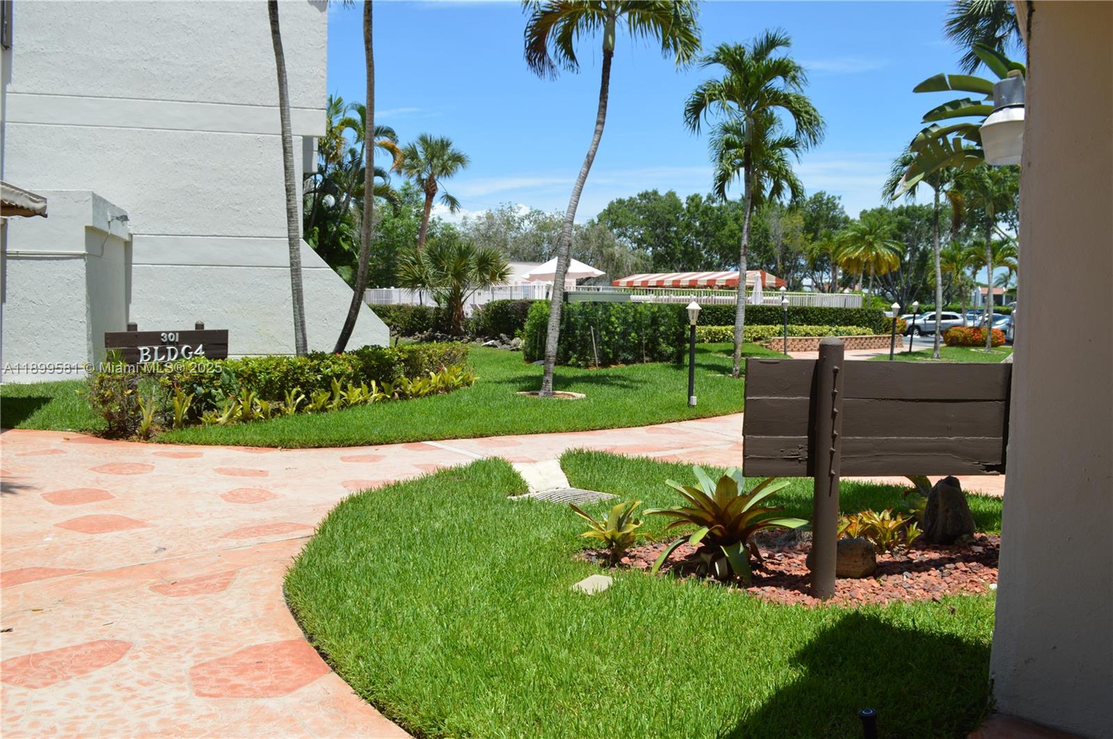 RACQUET CLUB APTS AT BONA - Residential Lease