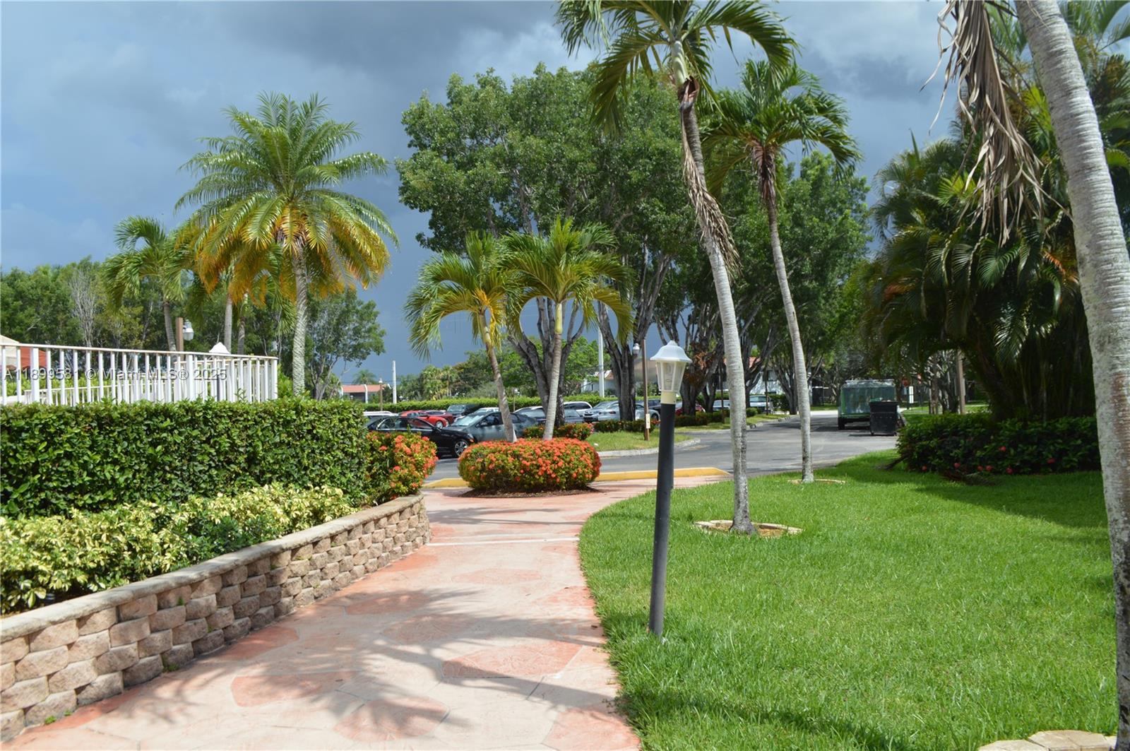 RACQUET CLUB APTS AT BONA - Residential Lease