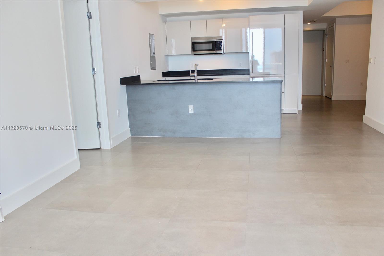 1010 BRICKELL CONDO - Residential