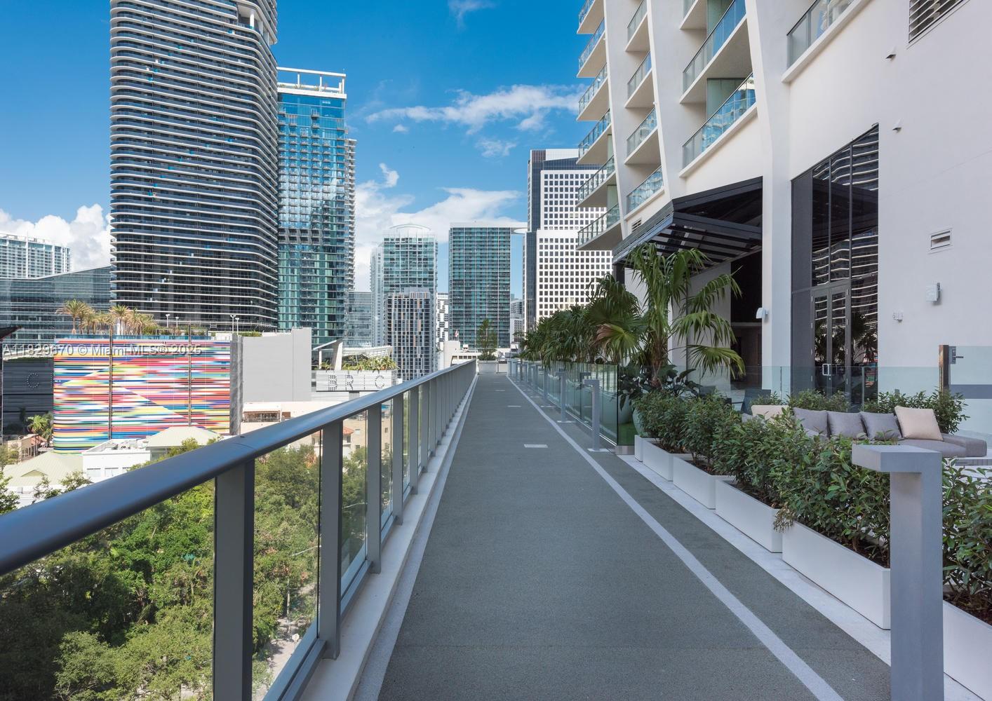 1010 BRICKELL CONDO - Residential