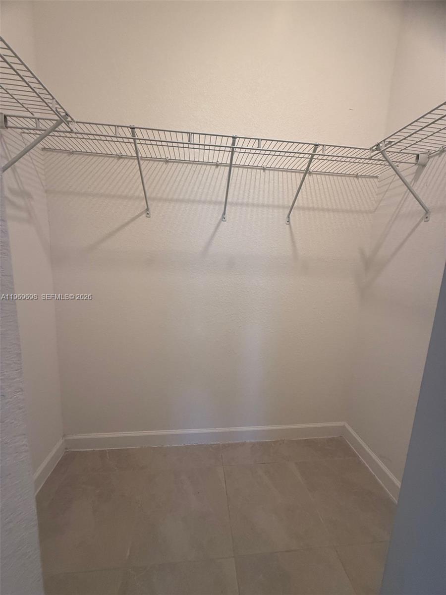 ESTATES AT SILVER PALM - Residential Lease