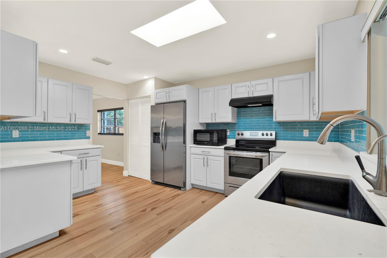 Photo 1 of 1575 N Goldeneye Ln, Homestead, Florida, $495,000, Web #: 11802086