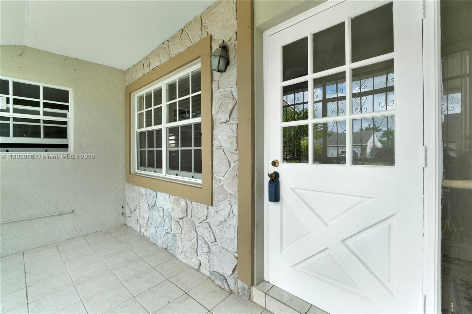1575 N Goldeneye Ln
