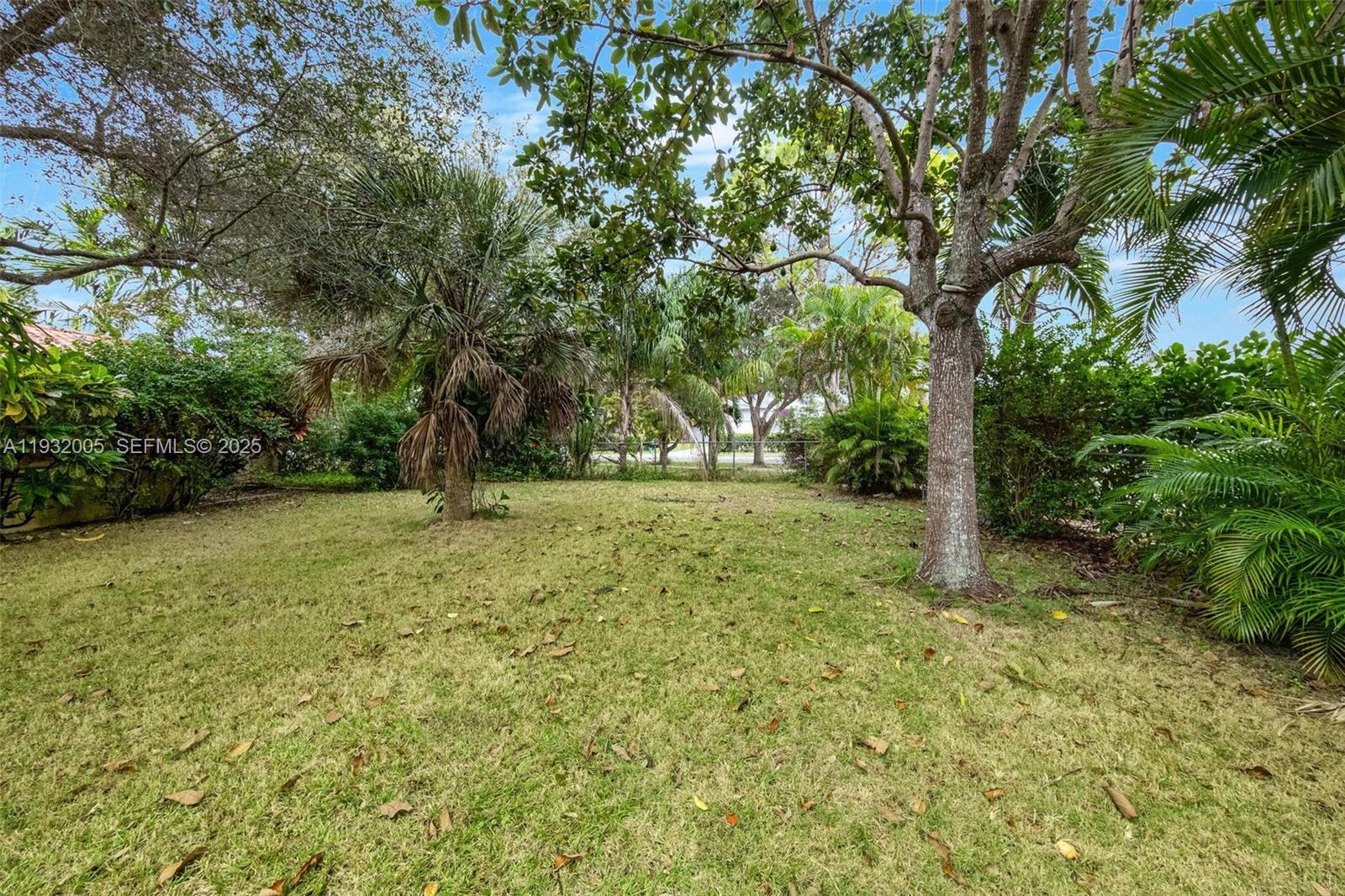 KENDALWOOD ESTATES - Residential