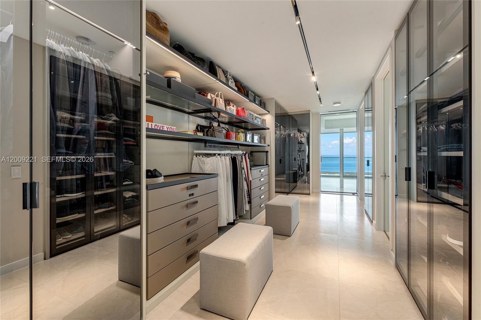 FENDI CHATEAU - Residential