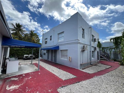 548 NW 30th St 2 Miami FL 33127