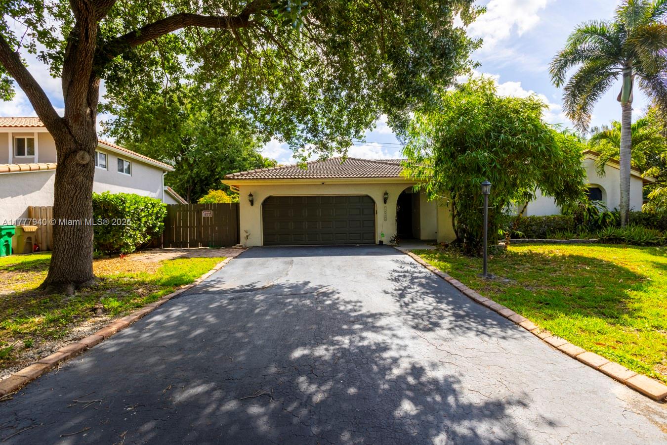 Property for Sale at 14811 Archerhall St, Davie, Broward County, Florida - Bedrooms: 4 
Bathrooms: 2  - $839,999